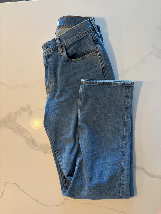 Abercrombie & Fitch Denim - 90’s Straight Mid Rise Jeans